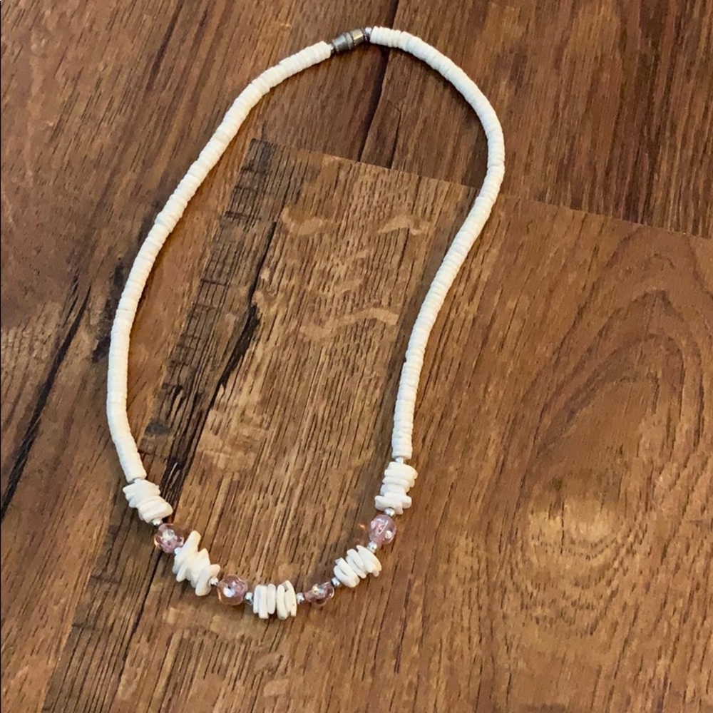 Shell necklace - Picture 1 of 1